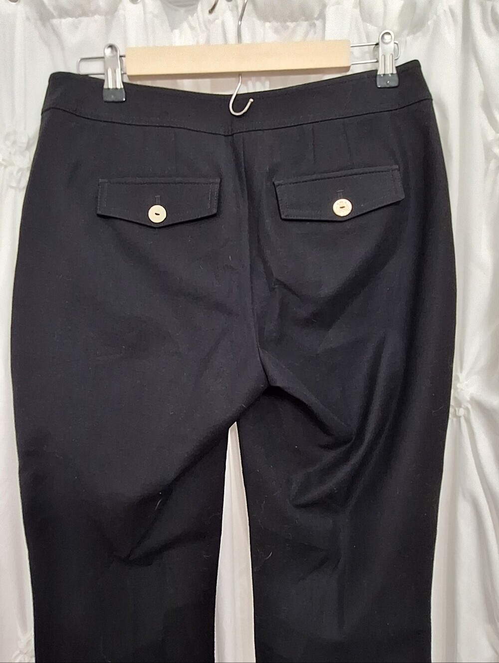 WHBM Flare Crop Pants - Picture 6 of 6